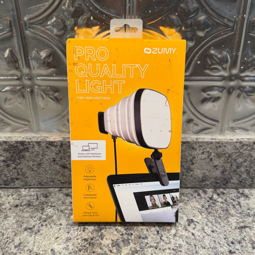 New!! ZUMY Pro Quality Light for Video Meetings Brightness Portable Light